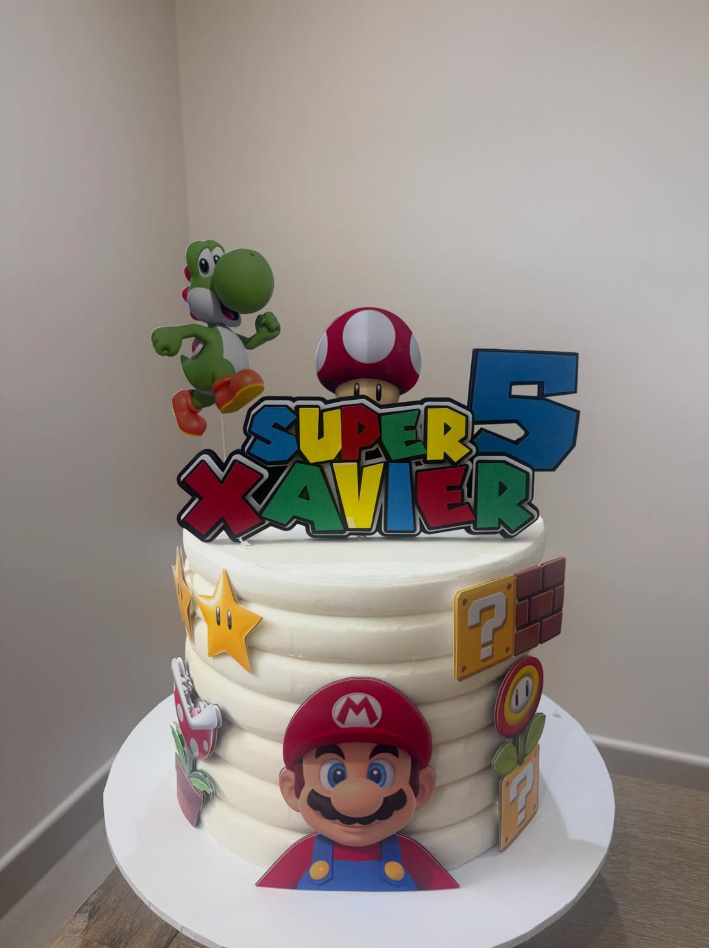 Custom cake creation by Mimo Desserts 5
